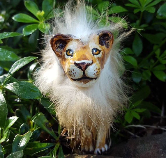 Peg doll Lion wooden toy collectable adult male lion wild