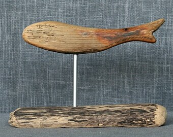 Small decorative fish drift wood