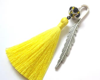 Graduation Gift, Unique Bookmarks, Librarian Gift, Yellow Tassel Bookmarks, Gift for Readers, Teacher Gift, Readers Gift, Gift for Her