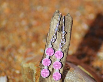 pair of earrings in polymer clay spiral