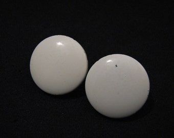 Vintage Round White Painted Metal Clip Earrings