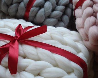 Giant Blanket, Chunky Knit Blanket, Giant Yarn, Merino Wool Blanket, Knit Blanket, Merino Wool Yarn, Chunky Wool Blanket, Mothers Day Gift