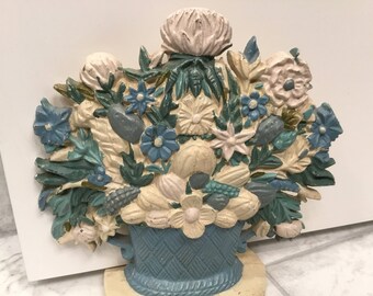Vintage Cast Iron Floral Doorstop, Cast Iron Doorstop, Floral Bouquet Doorstop, Vintage Cast Iron Doorstop, Flower Basket Doorstop
