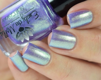 Nail polish - "Savvy Trinket" purple to green gold duochrome foil