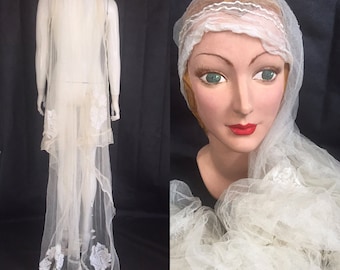 1920s tulle and lace wedding veil