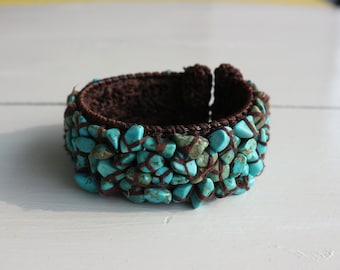 Vintage bracelet natural turquoise stone