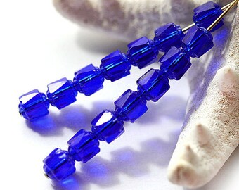 6mm Cathedral czech glass beads, Cobalt blue with very light silver ends, round fire polished - 20Pc - 1228