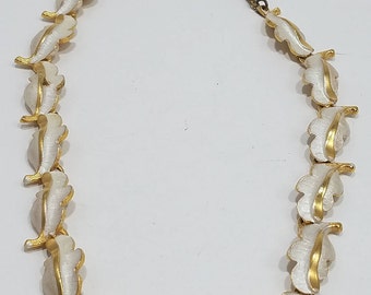 Beautiful Enameled Gold Tone Leaf Necklace