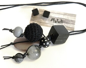 DUO:LoNg NecKlacE and Earrings