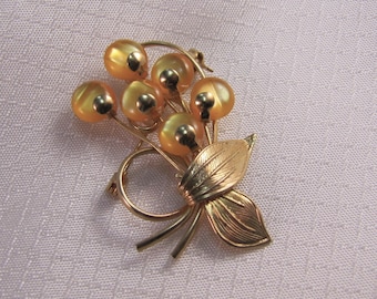 c1950's Modernist Orange Flower Brooch with Gold Ribbon