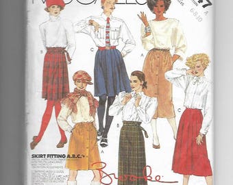 UNCUT Sewing Pattern McCalls 2147 for Skirts, 1980s, Sz 6-8-10