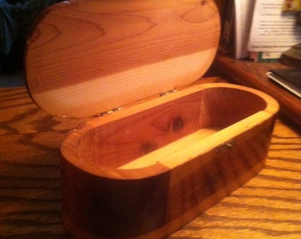 Vintage 1930's Rounded Oblong Cedar Notions Hinge-lidded Box