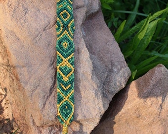 Bracelet macrame