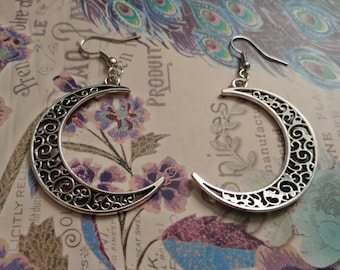 Crescent moon dangle earrings