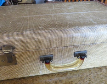 Wonderful Antique Travel Case with Lucite Handle, Train case, luggage, suitcase