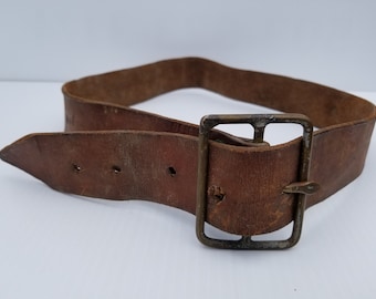 VINTAGE LEATHER BELT - Primitive Leather Belt