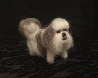 Needle Felt Shih Tzu Ornament - Felt Dog - Shih Tzu - Felt Animal - Dog Figurine - Dog Art - Shih tzu Gift - Cute Dog - Miniature