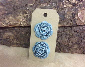 Set of two ceramic rose buttons