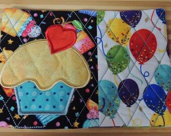 Cupcake Happy Birthday Applique and Embroidered Mug Rug Coffee Mat Candle Mat Drink Coaster Gift Decorative Snack Table Desk Mat Multi-color
