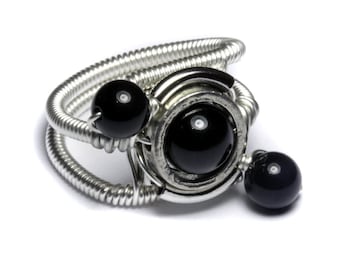 Onyx ring, Cyberpunk Jewelry - Ring - Black Onyx - ORBIT (Custom size available - see description)