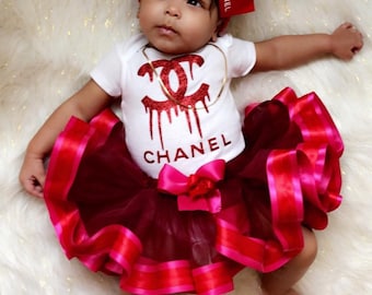 Dripping channel tutu set
