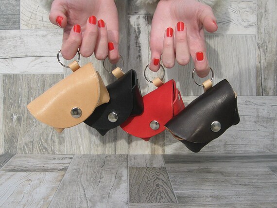 Dog Waste Bag Holder, Leather Poop Bag Holder, Gift for Dog Lovers, Handmade Dog Supplies, Poop Bag Holder, Custom Dog Accessories