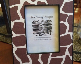 Classic Giraffe Animal Print Wooden Picture Frame