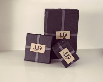 leather bag- gift wrap - christmas sale - black friday sale - cyber monday sale - new years eve - valentine's day sale - back to school