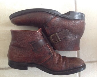 Vintage Florsheim beetle boots. Size 8D