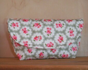 Handmade Purse Clutch / Notions Case Ideal For Knitting & Crochet (Cath Roses)