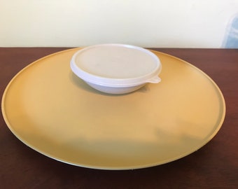 Vintage Tupperware Gold and Almond Chip and Dip Server