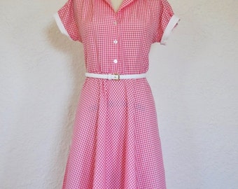 Vintage Pink Checkered Dress. 1950s Gingham swing dress. Summer dress.
