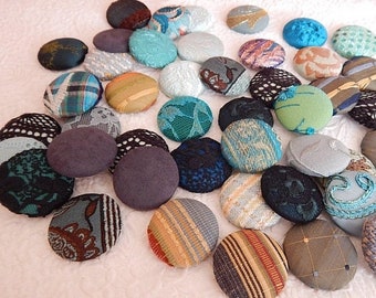 CLEARANCE - 43 blue aqua fabric covered button, size 60, 1.5 inch