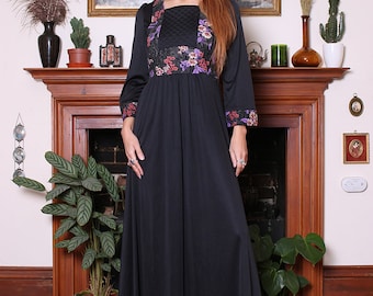 Vintage 70s Black Floral Peasant Maxi Dress S-M