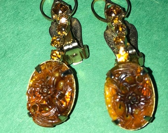 Art Deco Citrine Floral on Gold tone Dangle Clip-on Earrings/36mm/ Stone is 10 x 15mm/Gold tone/Very Nice<>#BCEB-878