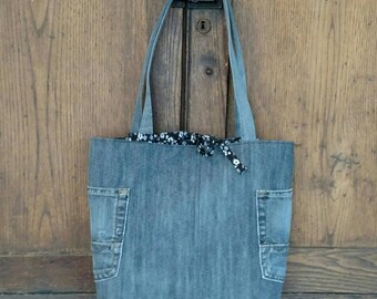 Denim tote, denim bag, denim tote bag, tote bag with pockets, tote with pockets, jean tote bag, jean tote, jean bag, denim shoulder bag,