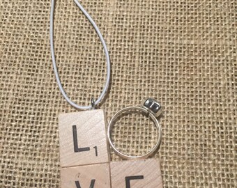 Scrabble ornament - Love