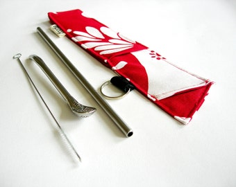 Reusable stainless steel straw and teaspoon in holder. Pouch.