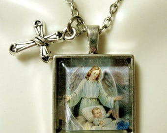 Guardian angel pendant and chain - AP28-037