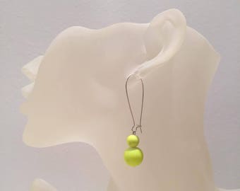 Dangle earrings 2 neon yellow