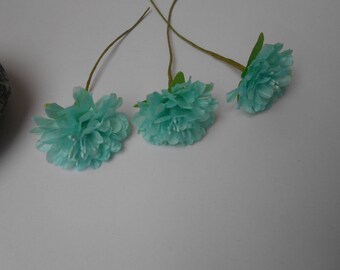 3 flowers - turquoise 3cm in diameter