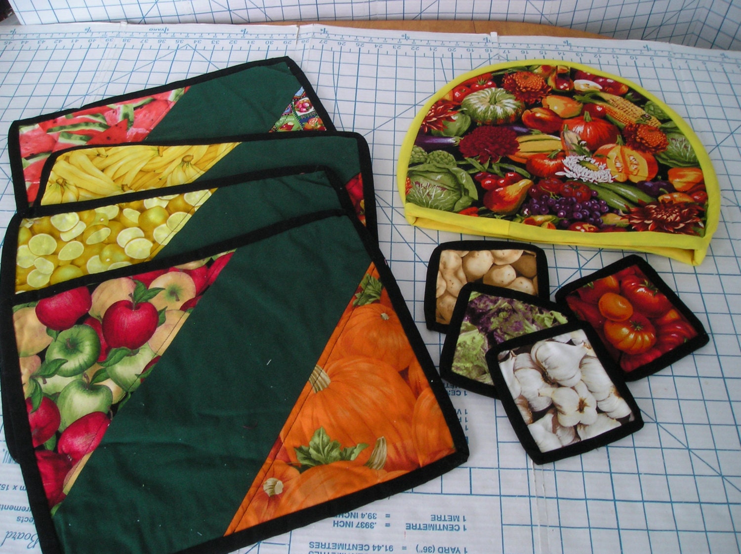 Placemats Coasters Tea Cozy Fruit and Vegetable Theme 9