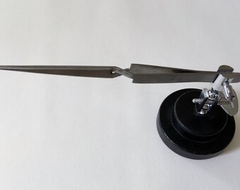 Third Hand Base With Tweezer