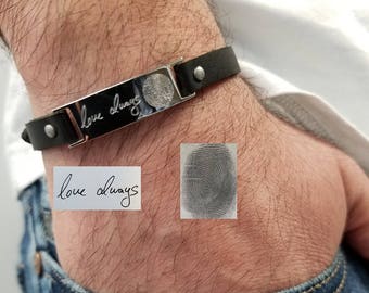 En acier inoxydable bracelet en cuir ID personnalisé pour hommes & femmes. Cuir noir nouveau nom Bracelet, bracelet d’empreintes digitales en écriture