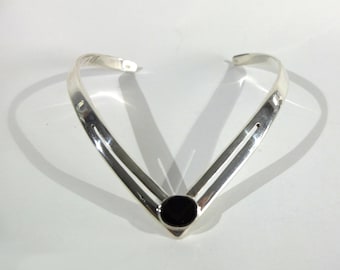 Vintage Mexican Modernist Taxco Sterling Silver and Black Obsidian Neckring