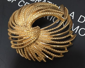 Vintage Gold Firework Burst Brooch