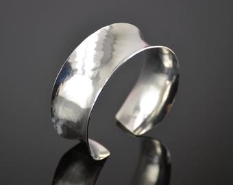 Sterling silver hammered cuff bracelet. Cuff bracelet. Sterling silver hammered bangle. Wide bracelet