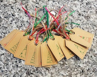 christmas tree tags/party tags/goody bag/festive/gift bag tags/sketch tree tags/kraft paper