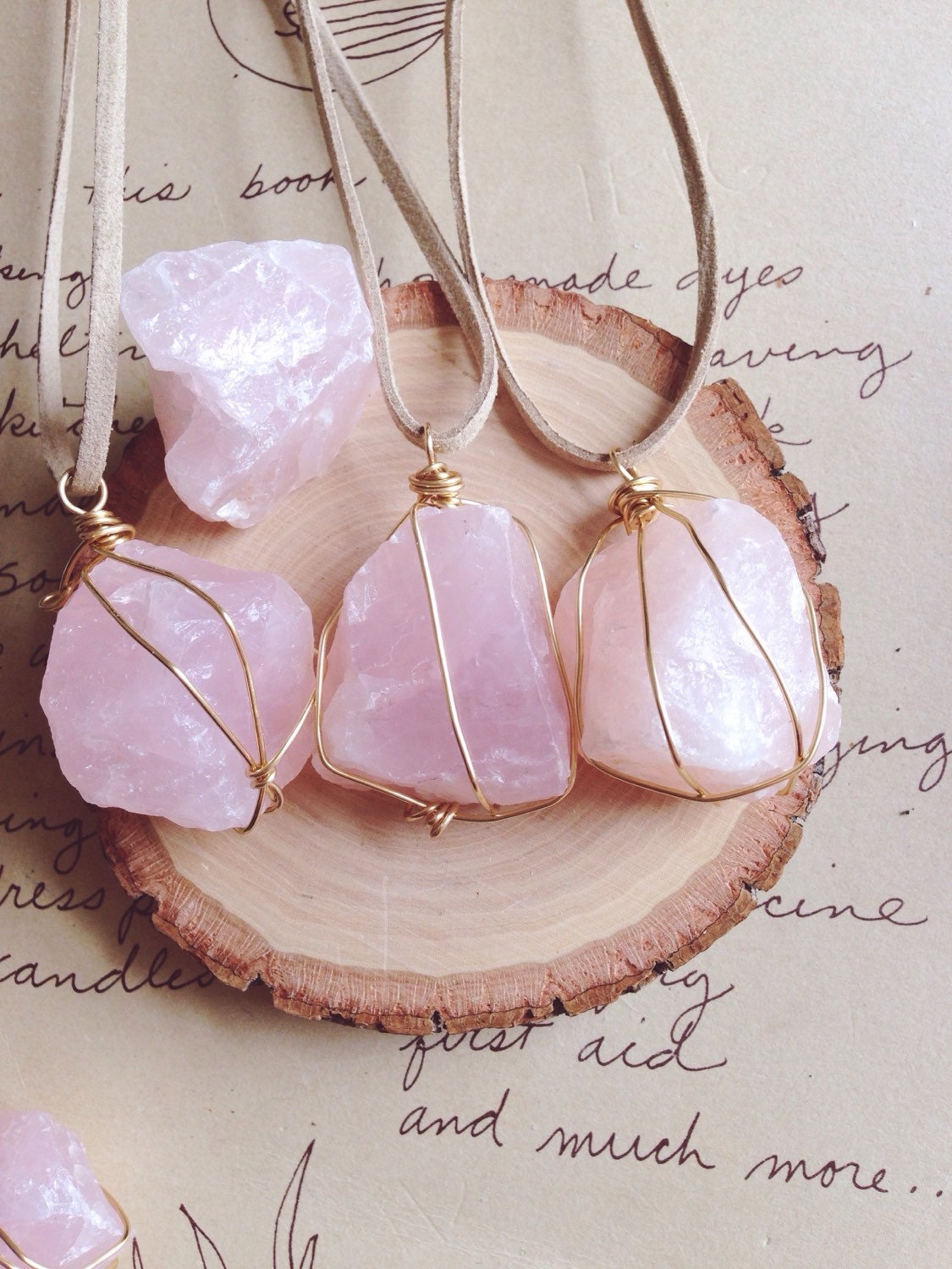 rose quartz crystal necklace meaning