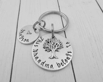 This Grandma belongs to - Personalized Custom Hand Stamped Keychain - Grandma Gift - Gift for Grandmother - Grandma Key Chain - kg3